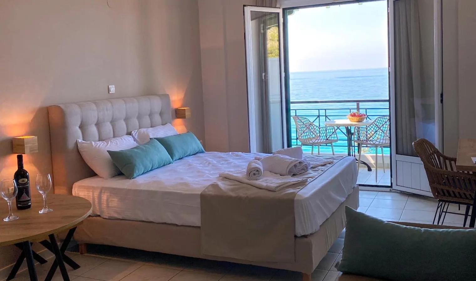 Sunset Premium Studio 8 Áyios Nikítas 外观 照片
